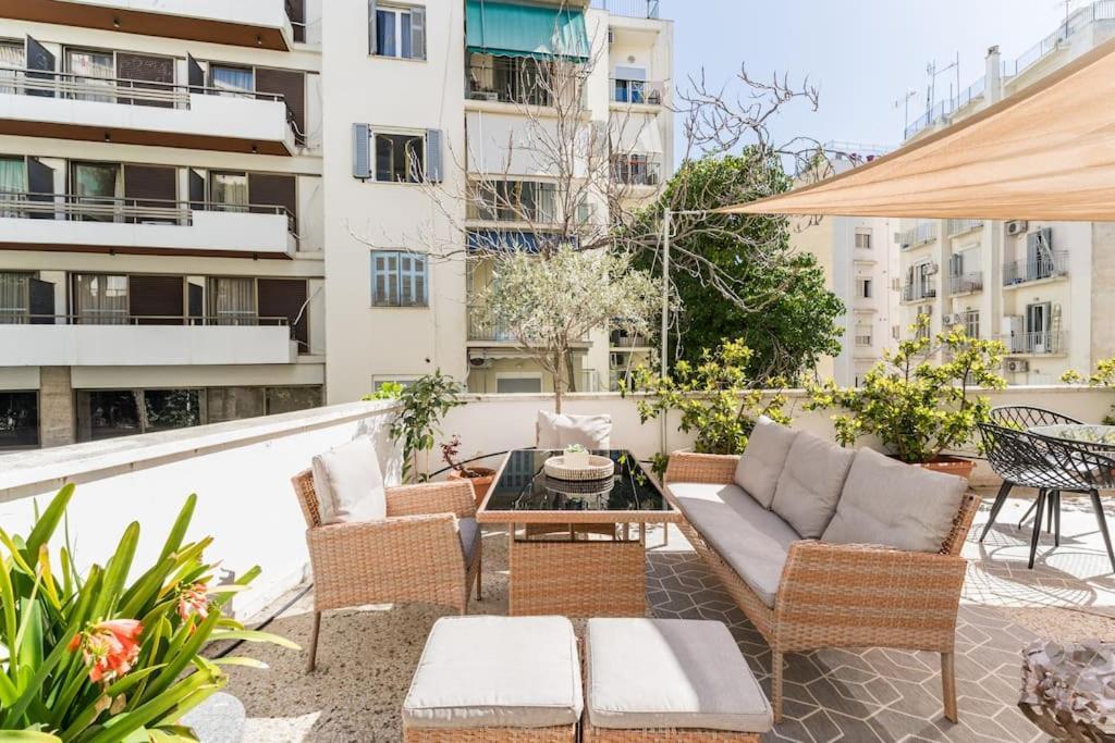 Amazing 3Bdr Apt With Unique Roof Garden In Plaka Атина Екстериор снимка