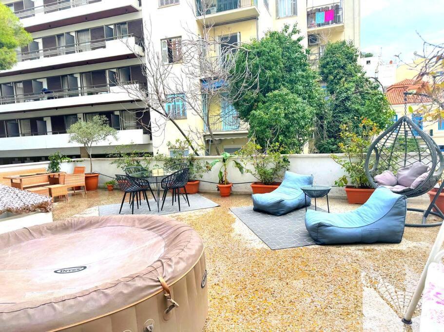 Amazing 3Bdr Apt With Unique Roof Garden In Plaka Атина Екстериор снимка